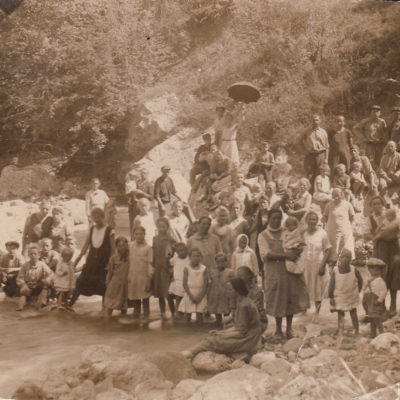 August 1932, Alexejewka, Weinbauern mit Familie